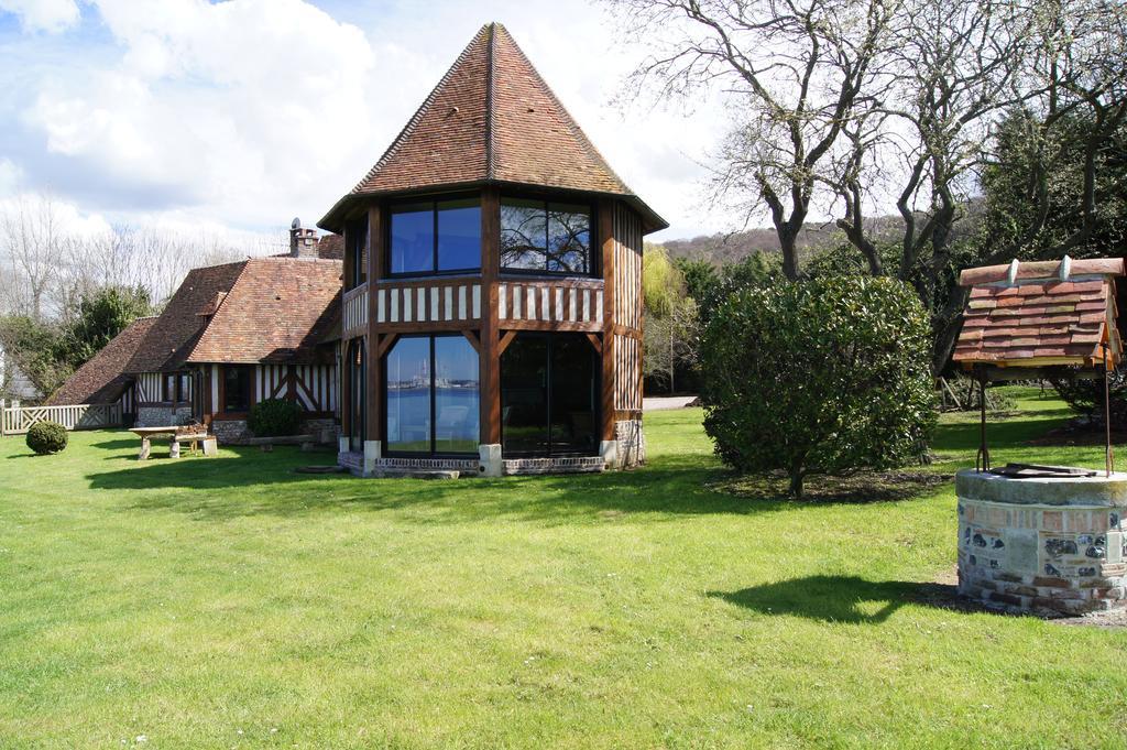 Bed and Breakfast "La Girelle, Bord De Mer" Honfleur Zewnętrze zdjęcie