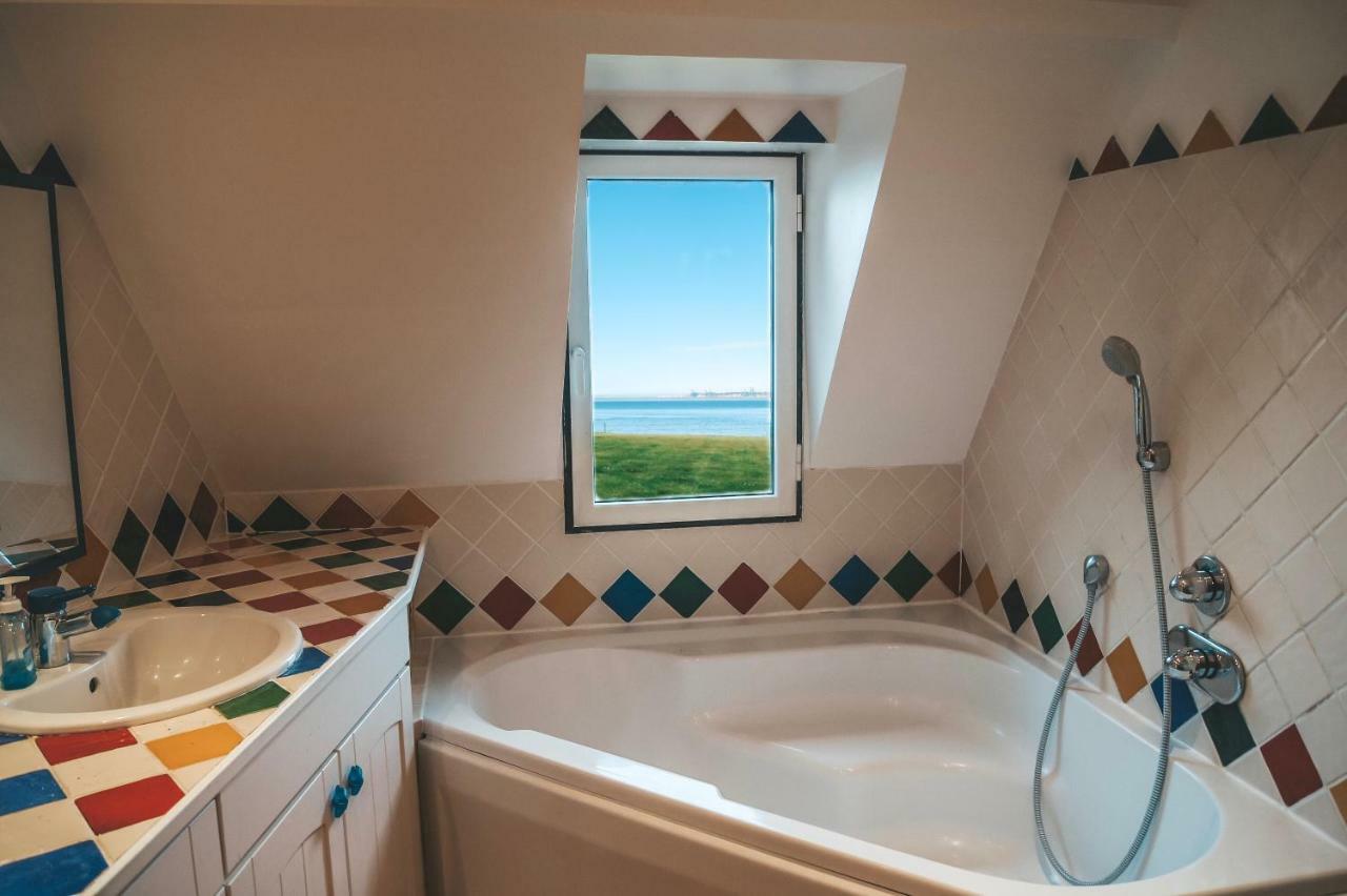 Bed and Breakfast "La Girelle, Bord De Mer" Honfleur Zewnętrze zdjęcie
