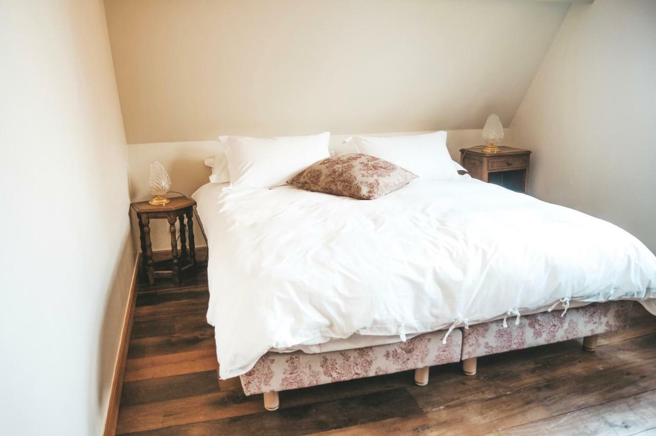 Bed and Breakfast "La Girelle, Bord De Mer" Honfleur Zewnętrze zdjęcie