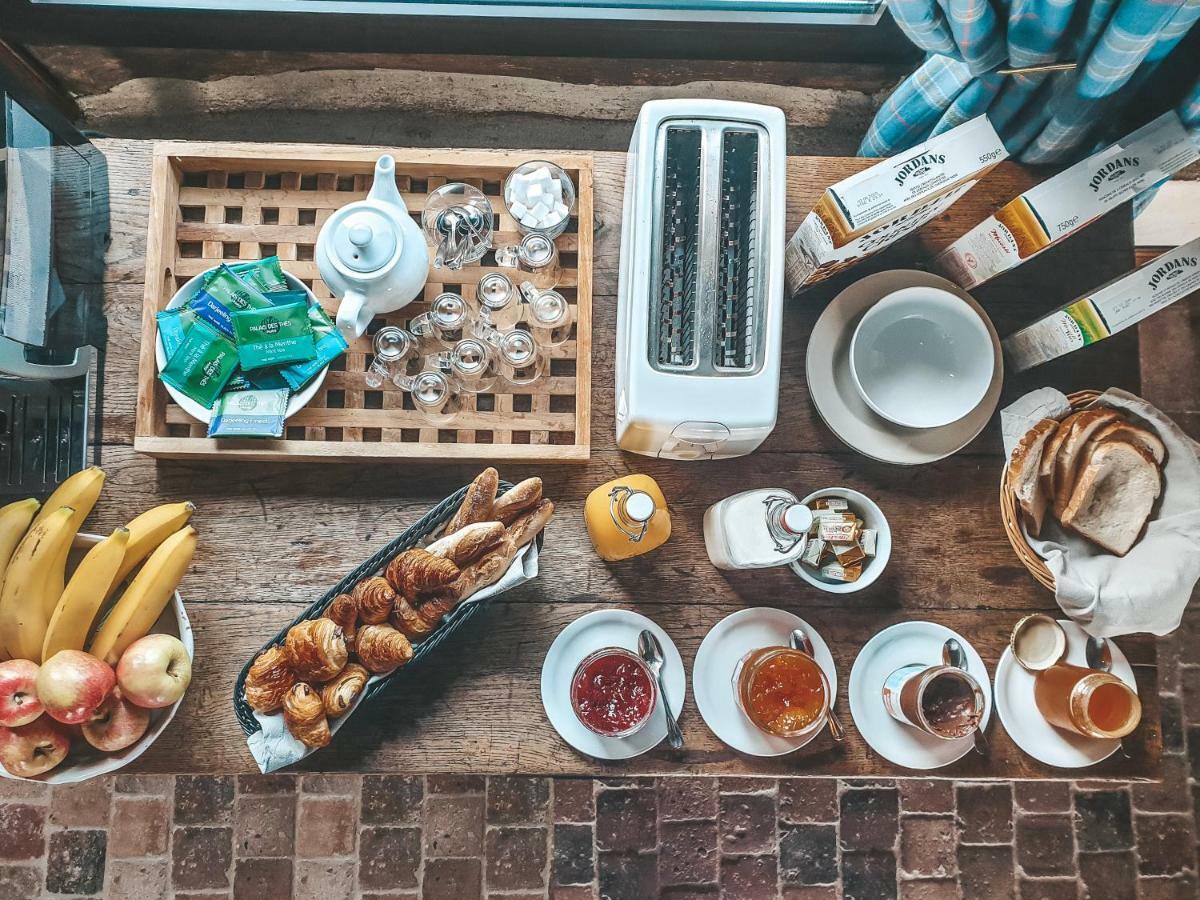 Bed and Breakfast "La Girelle, Bord De Mer" Honfleur Zewnętrze zdjęcie